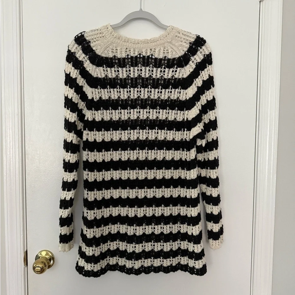 Zara Striped Black and White Knit Dress - Picture 5 of 7